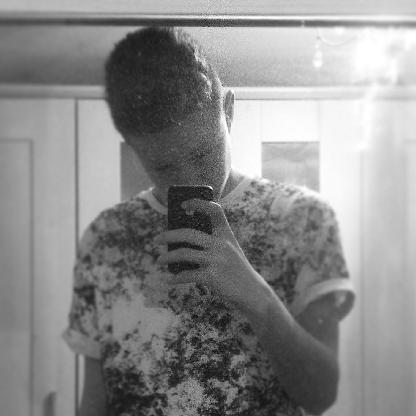djc_2792747's avatar
