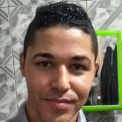 683292dd7f7f9fe2's avatar