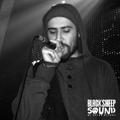 2ba4ac5c31b5eed0's avatar