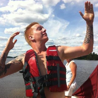 4e9d9778d717303f's avatar