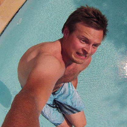 6532f3b1a7cee4c3's avatar