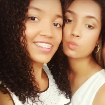 AnaBeatrizeMari's avatar