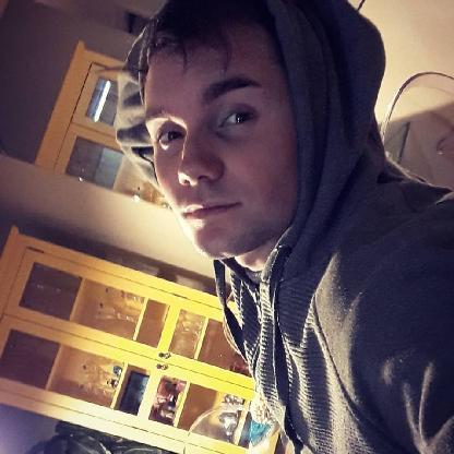 alescoliveira's avatar