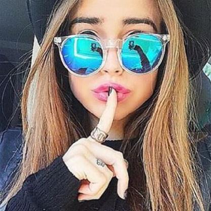 LovelyRob's avatar