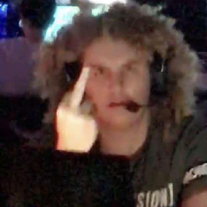 YaBoiOlli's avatar