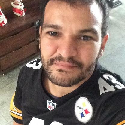 RommelRaphael's avatar