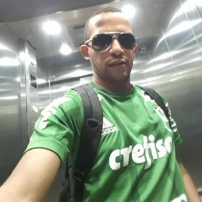 junior892789's avatar