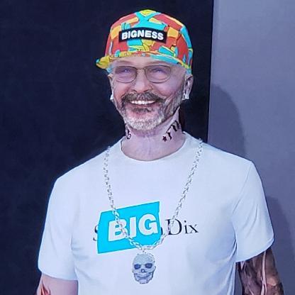 Daddyomak85's avatar