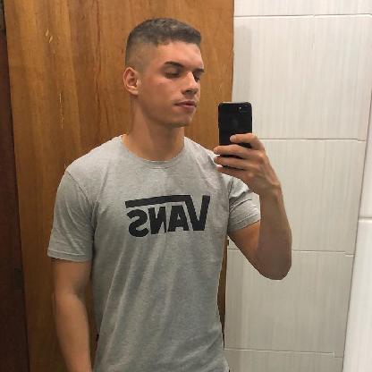 LucaasMaartins's avatar