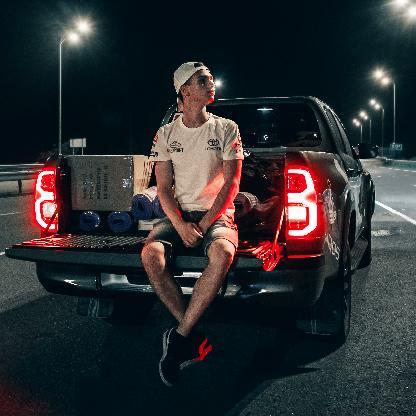 Vitalii_Motruk's avatar