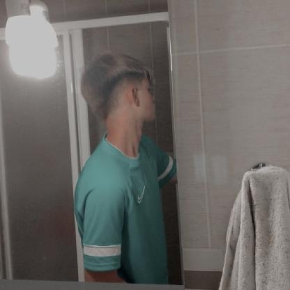 Robertinhoooo19's avatar