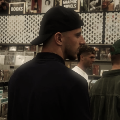 izzy_simo09's avatar