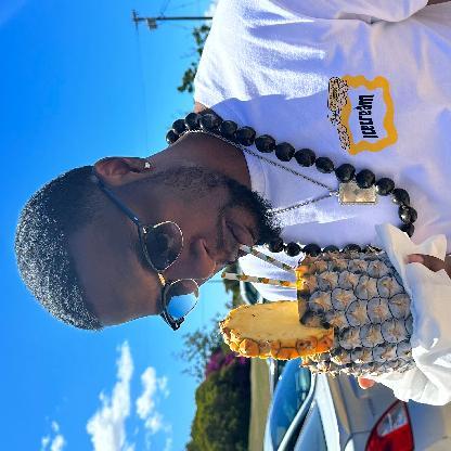 rayted_r_313's avatar