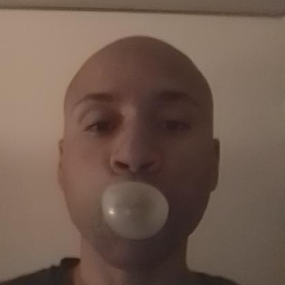 330060's avatar