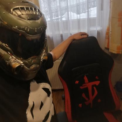 Thedoomslayer98's avatar