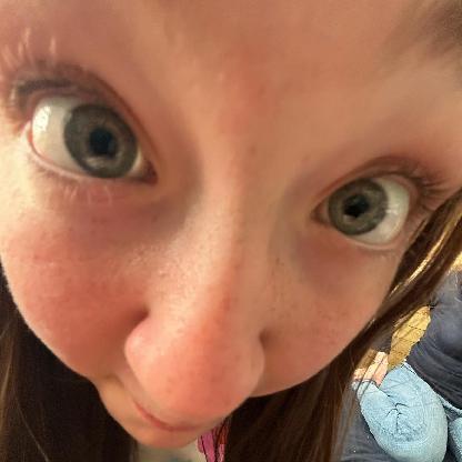 OuiOuiEmily's avatar