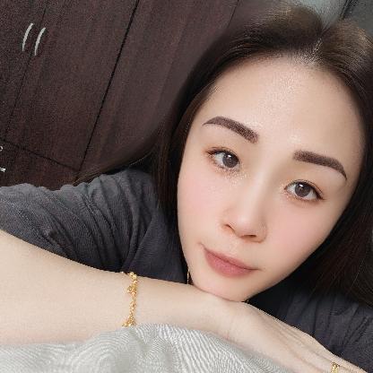 AdoraJuliet's avatar