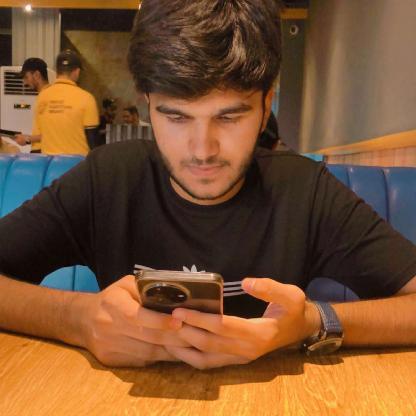 hadirazamalik12's avatar