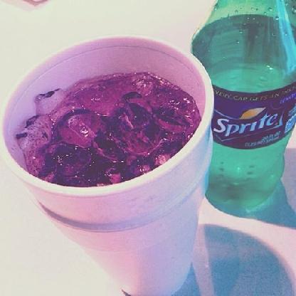DRINK-ROXO's avatar
