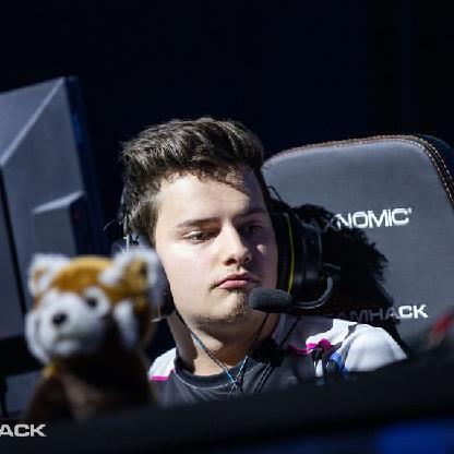 coppa5georg's avatar