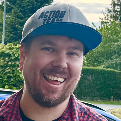 TheSimpleTom's avatar