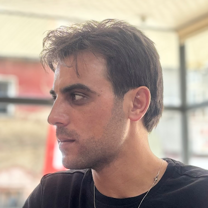 ds18r00mbr7q's avatar