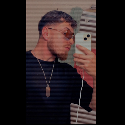 AaronCF1999's avatar