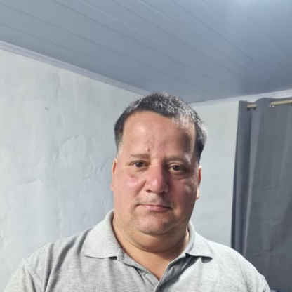 robertv19772025's avatar