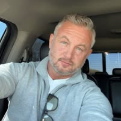 stalker4hire-'s avatar