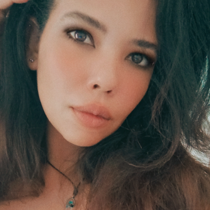 7o9q38569s4t's avatar