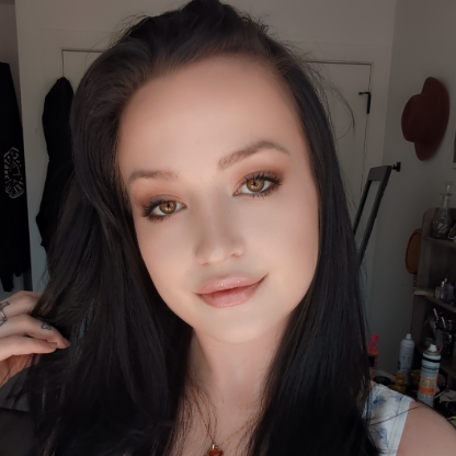 hollytingss's avatar