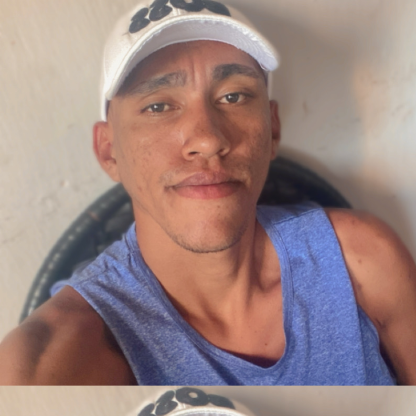 1016084037635821's avatar
