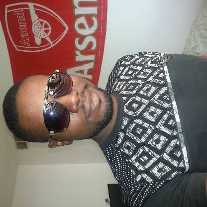 mrchicoles's avatar