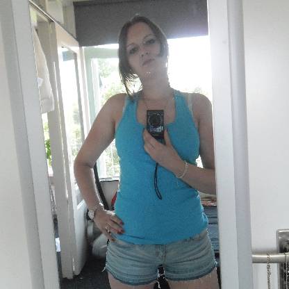 Violeta1983's avatar